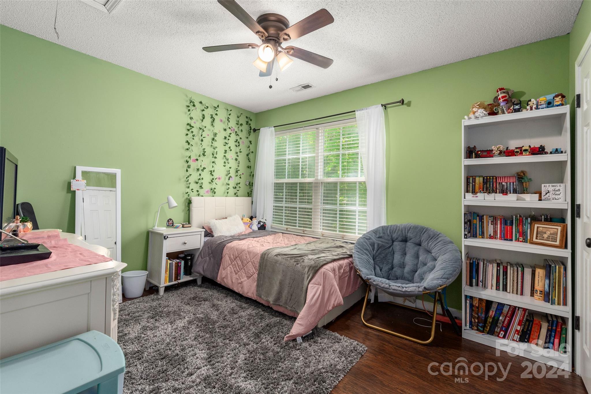 Forest Hills - Residential