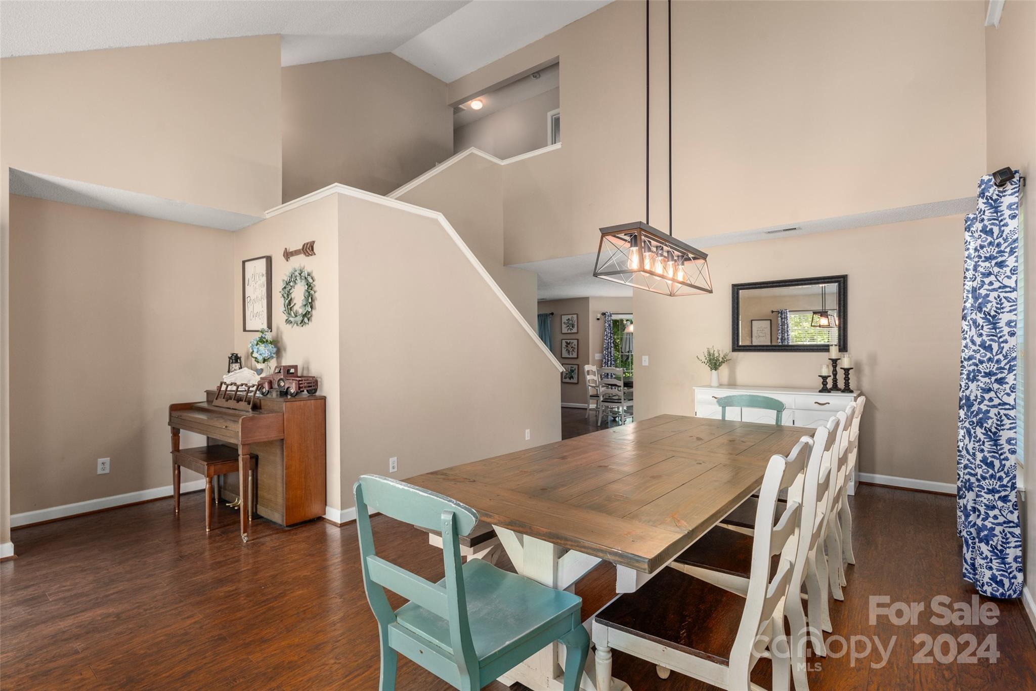 Forest Hills - Residential