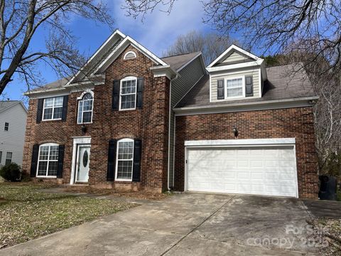 6827 Neuhoff Lane Charlotte NC 28269