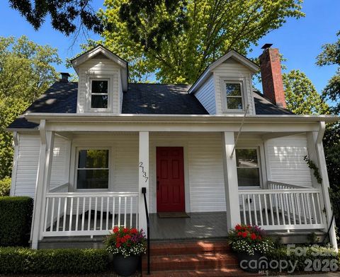 Photo of 2137 Lanier Avenue, Charlotte, NC 28205 (MLS # 4371428)