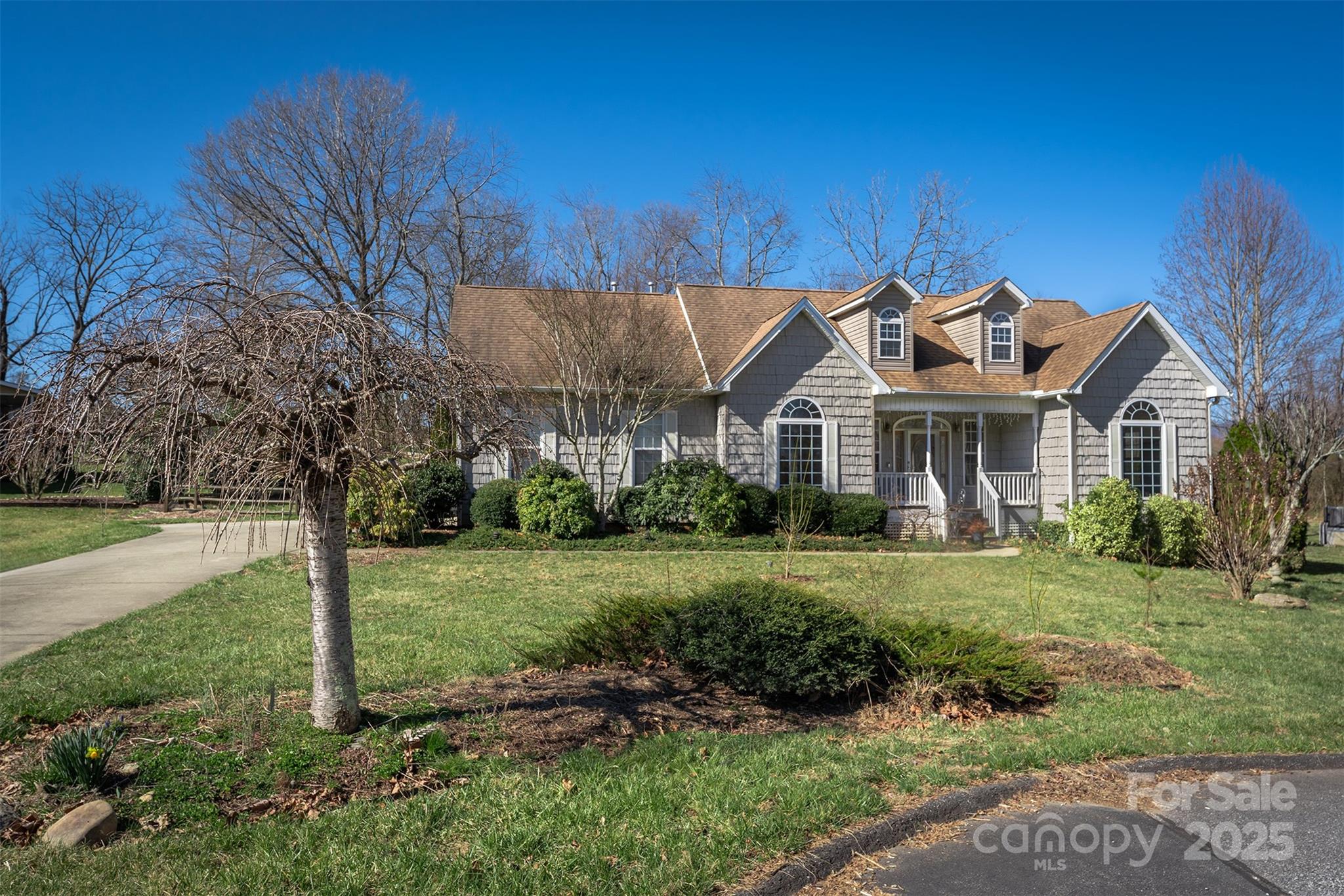 415 Kingfisher Lane