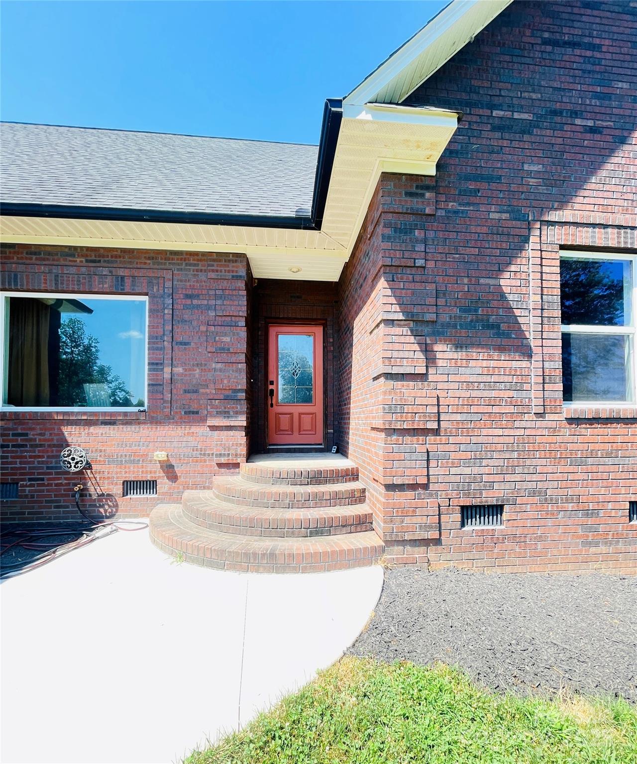 182 Canal Drive 16