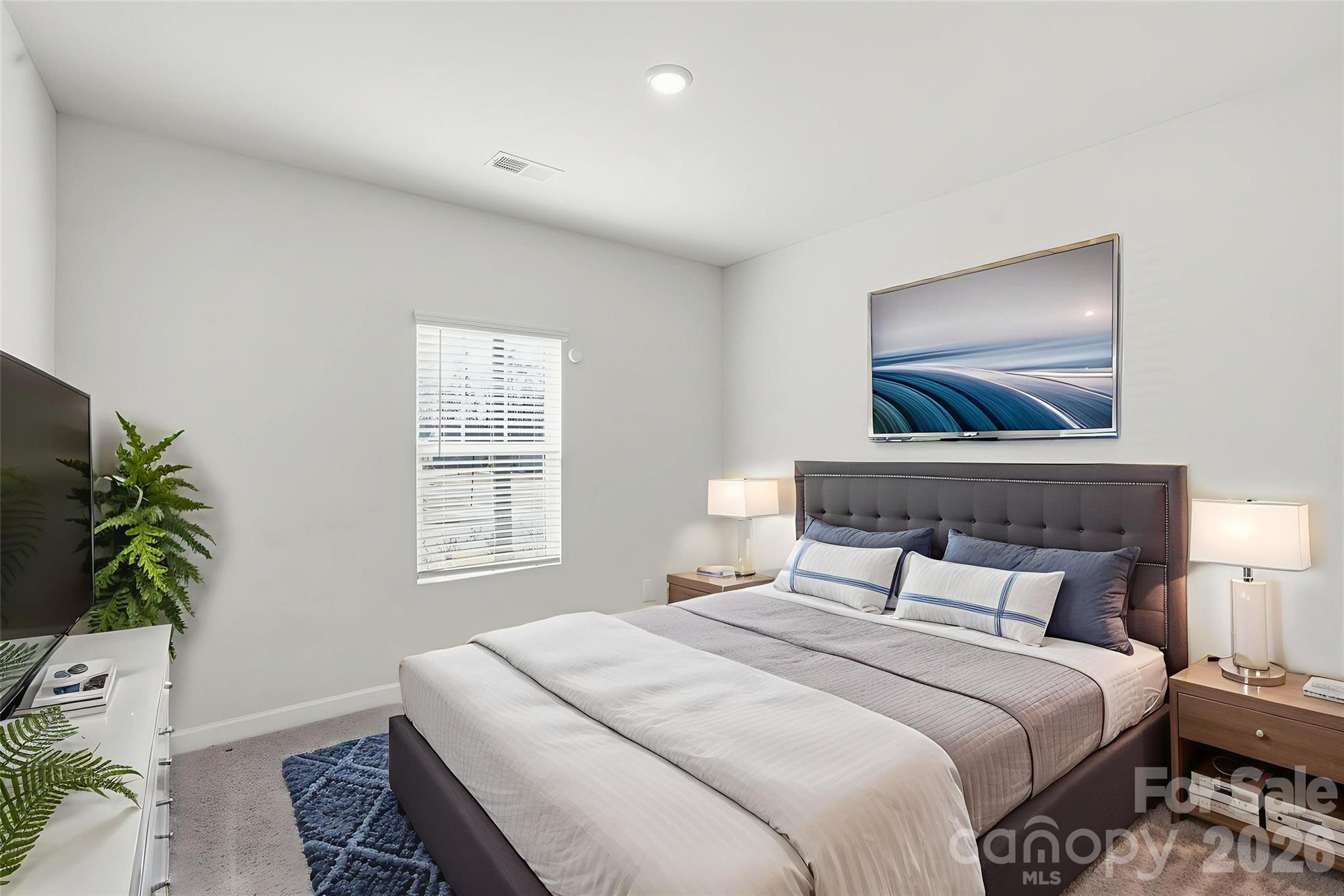 Solena at The Vineyards - Residential