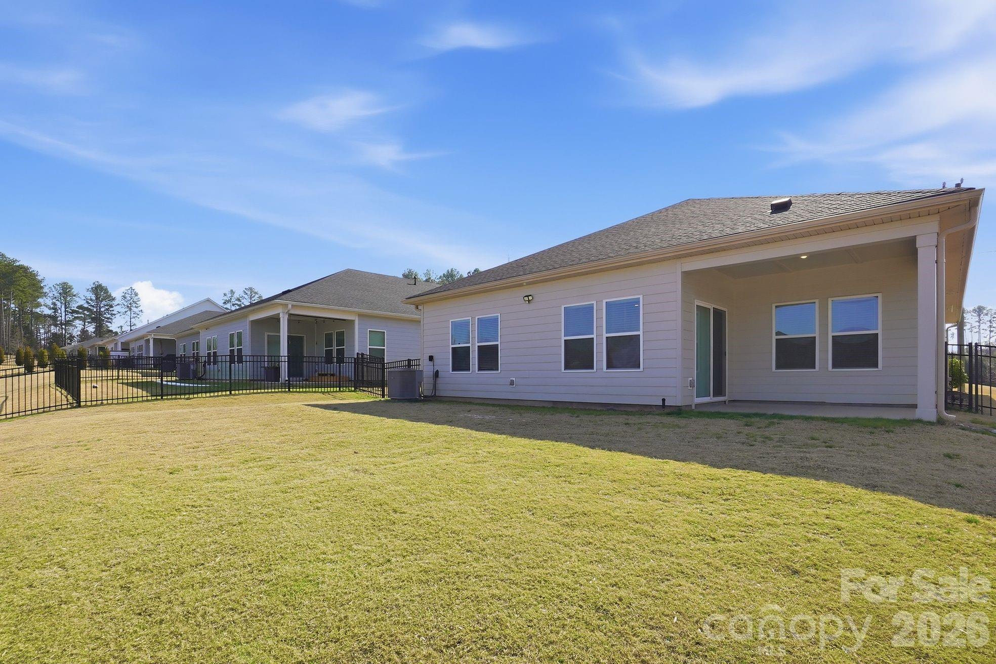 Solena at The Vineyards - Residential