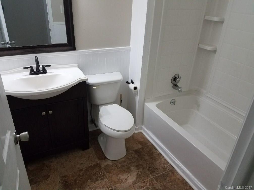 Twelve Oaks - Residential