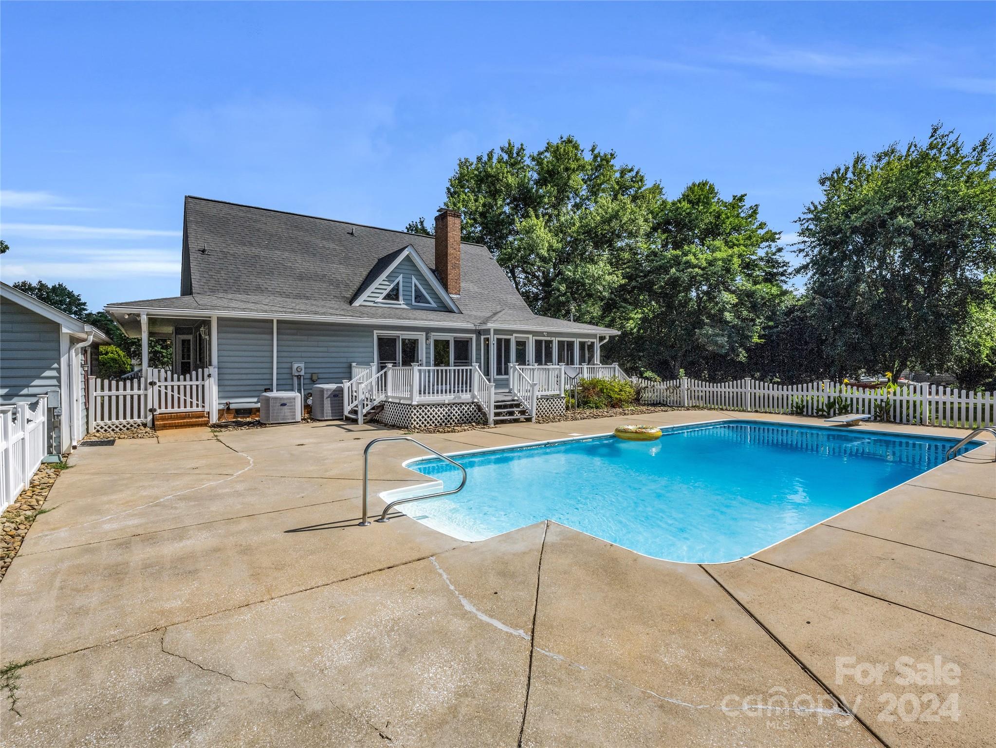 Quail Run - Residential