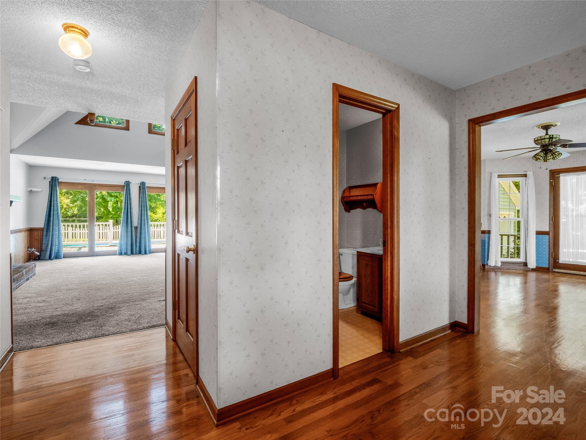 Quail Run - Residential