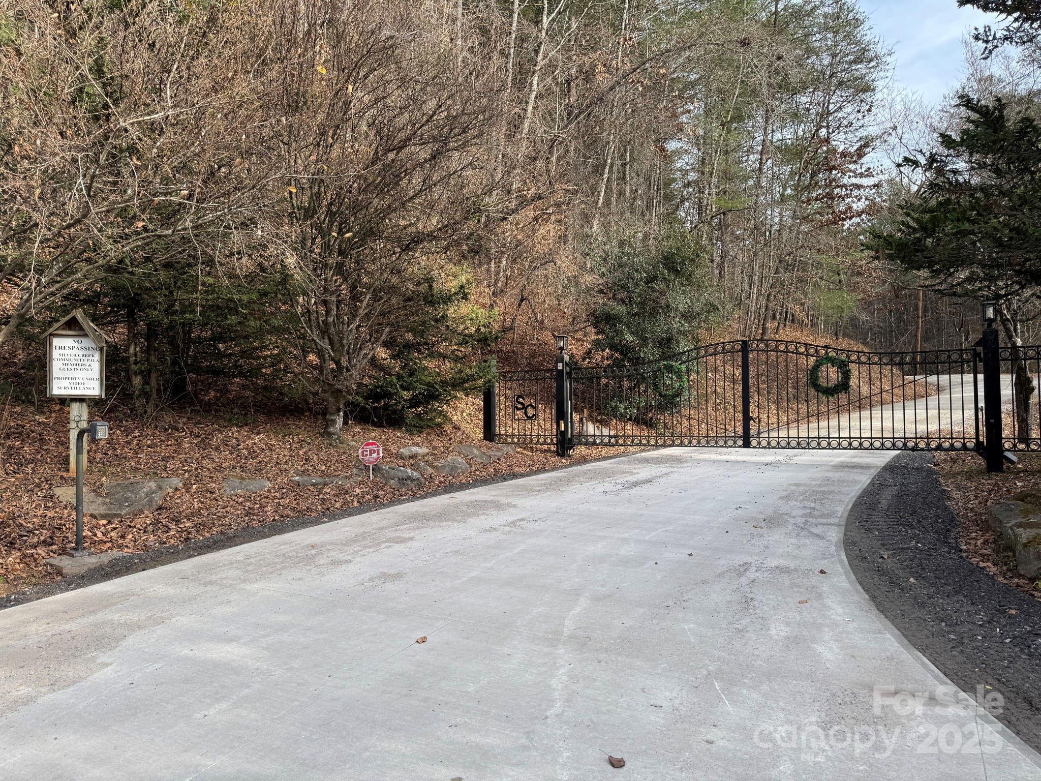 6955 Silver Creek Lane