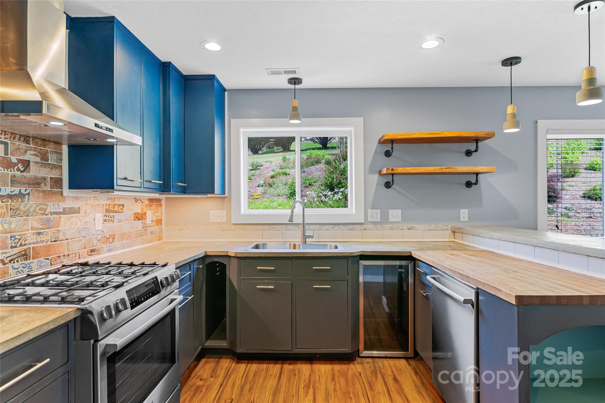 344 Hemlock Springs Trail