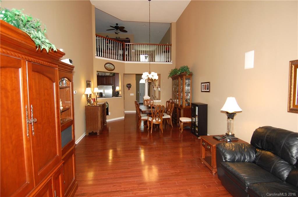 Lake Shore - Residential