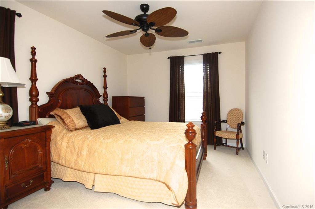 Lake Shore - Residential