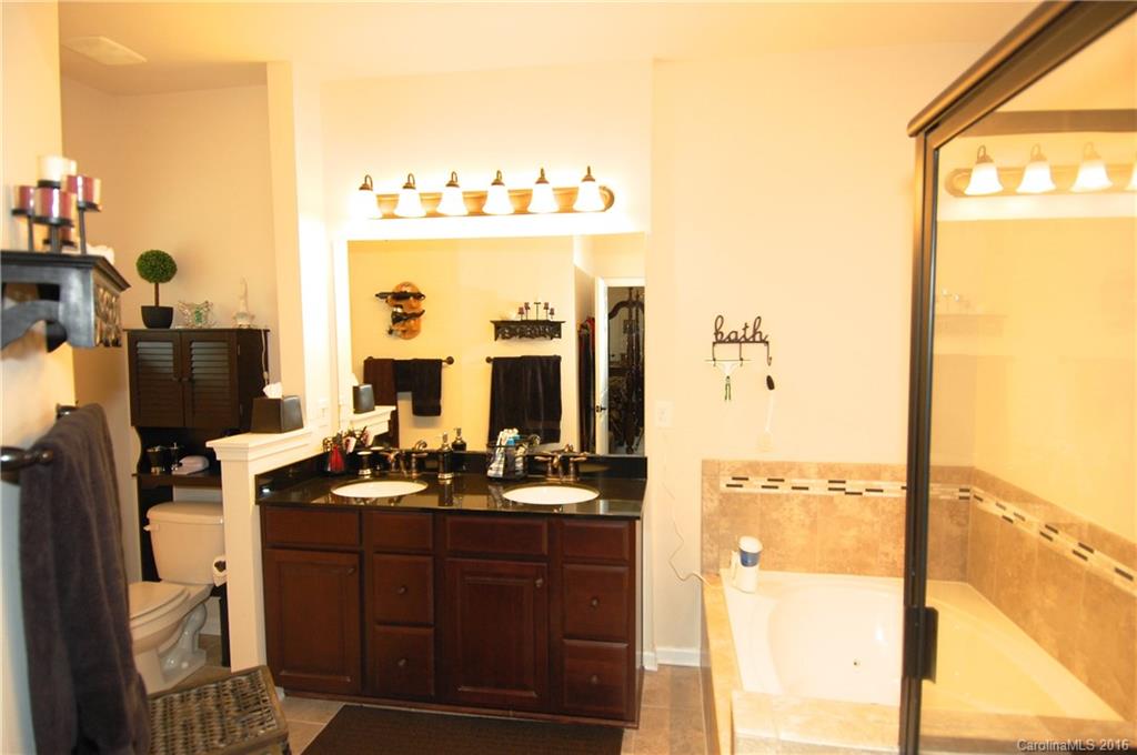 Lake Shore - Residential