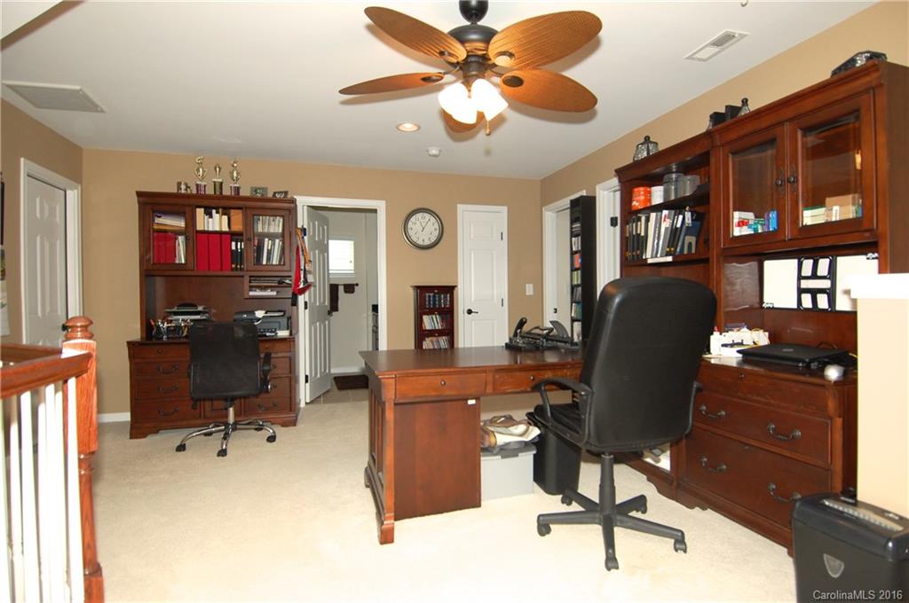 Lake Shore - Residential