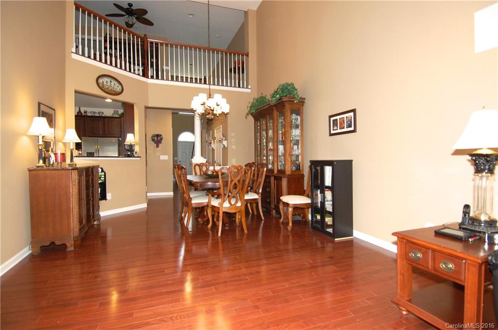 Lake Shore - Residential