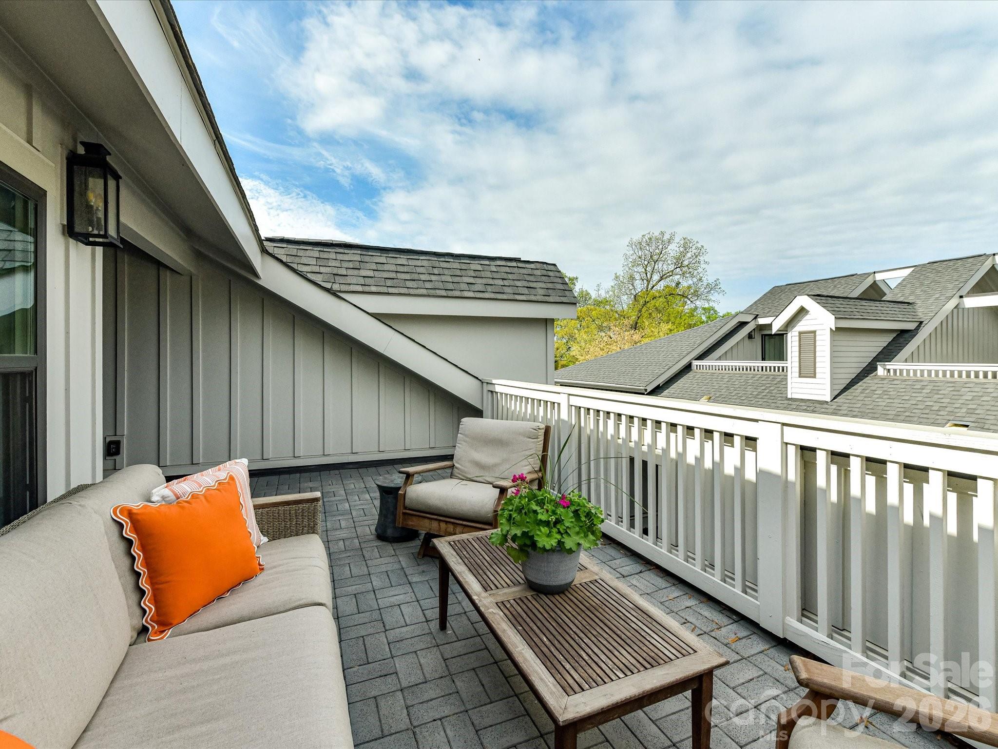 Selwyn Walk - Residential