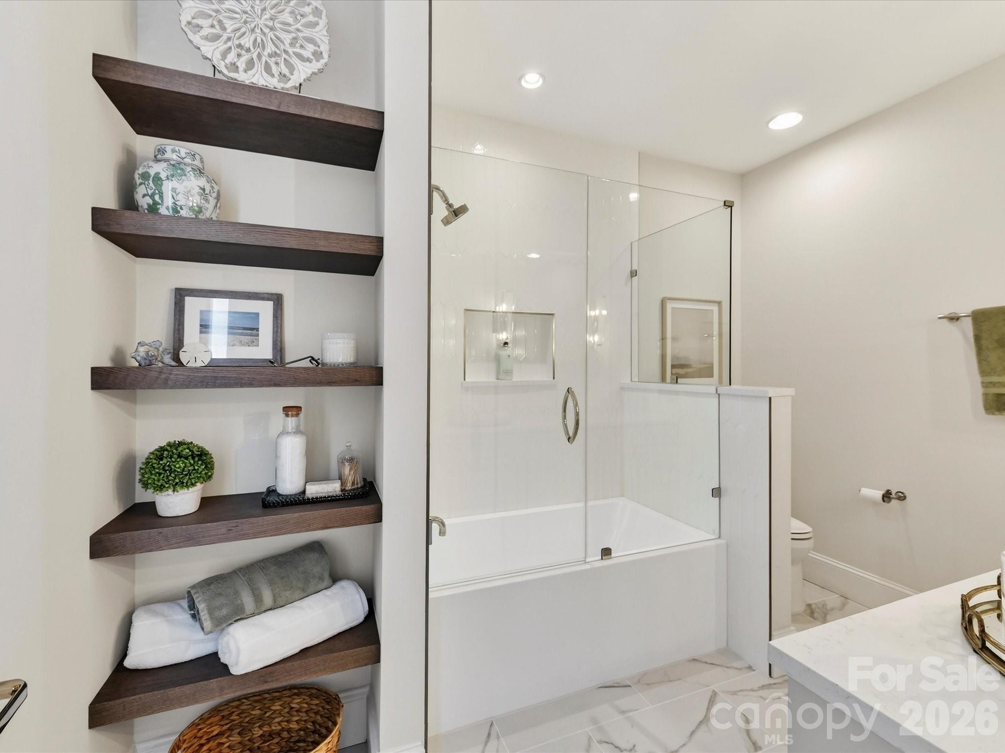 Selwyn Walk - Residential