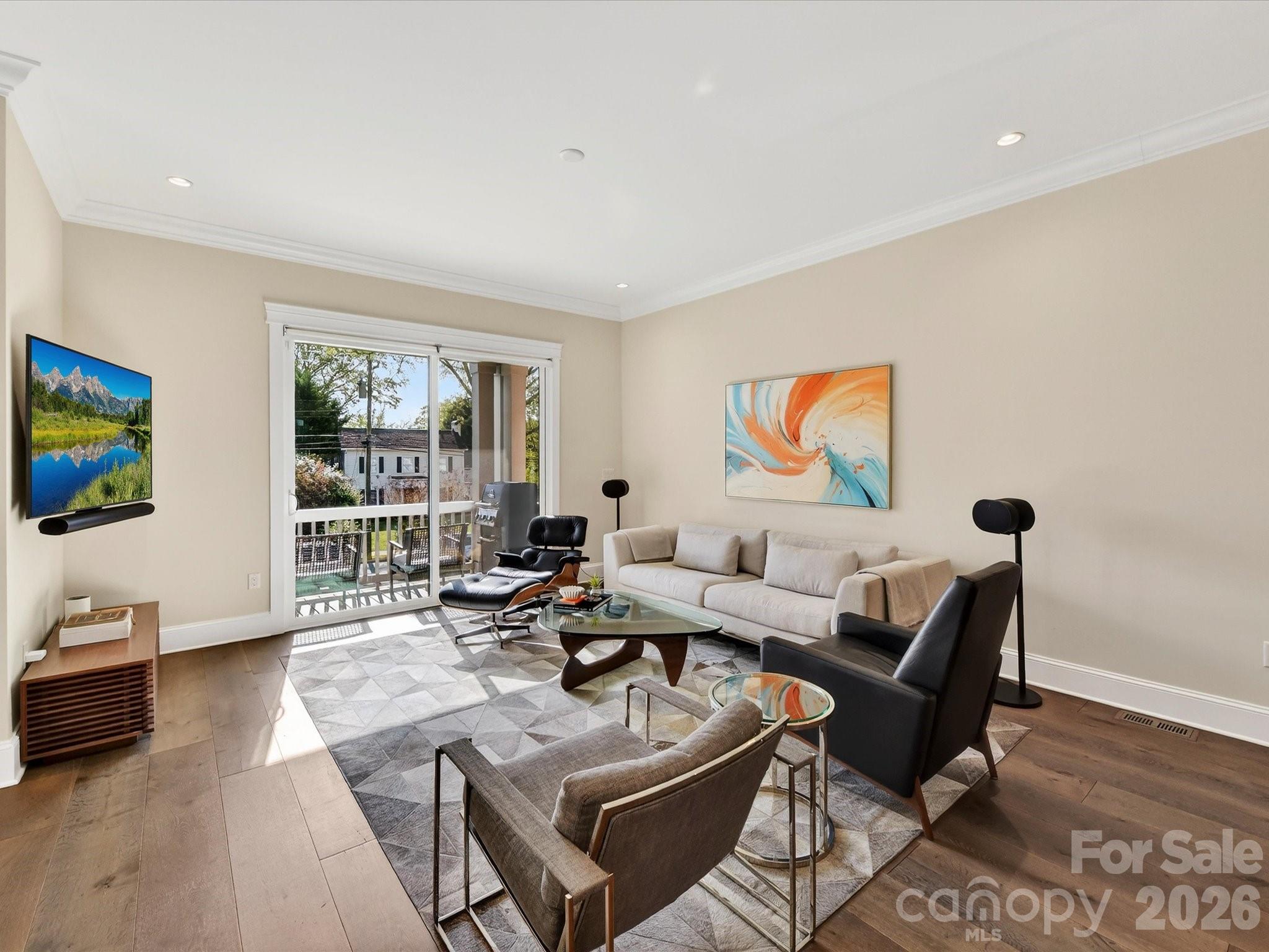 Selwyn Walk - Residential