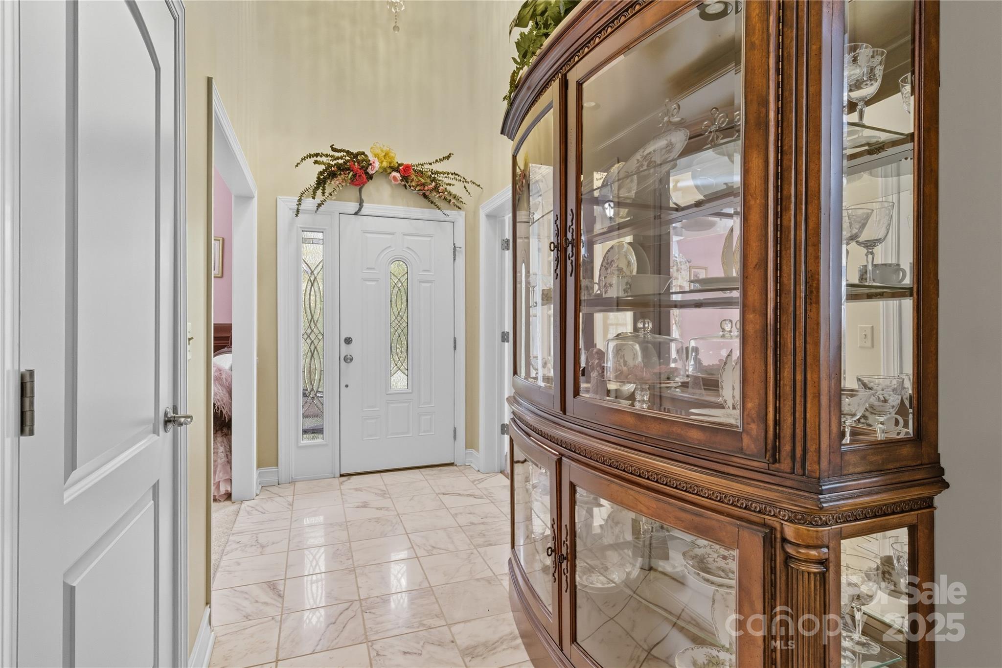 4462 OLD US 25 Highway