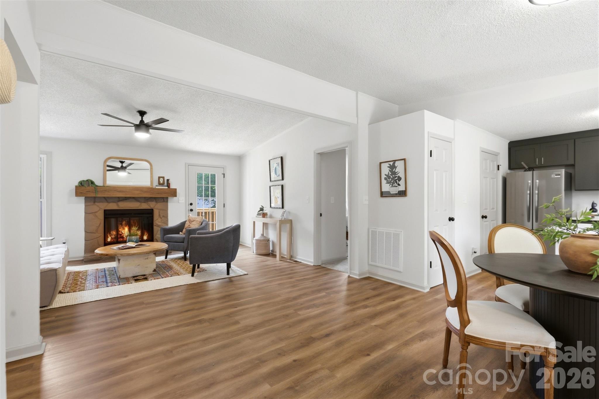 2918 Wild Duck Court