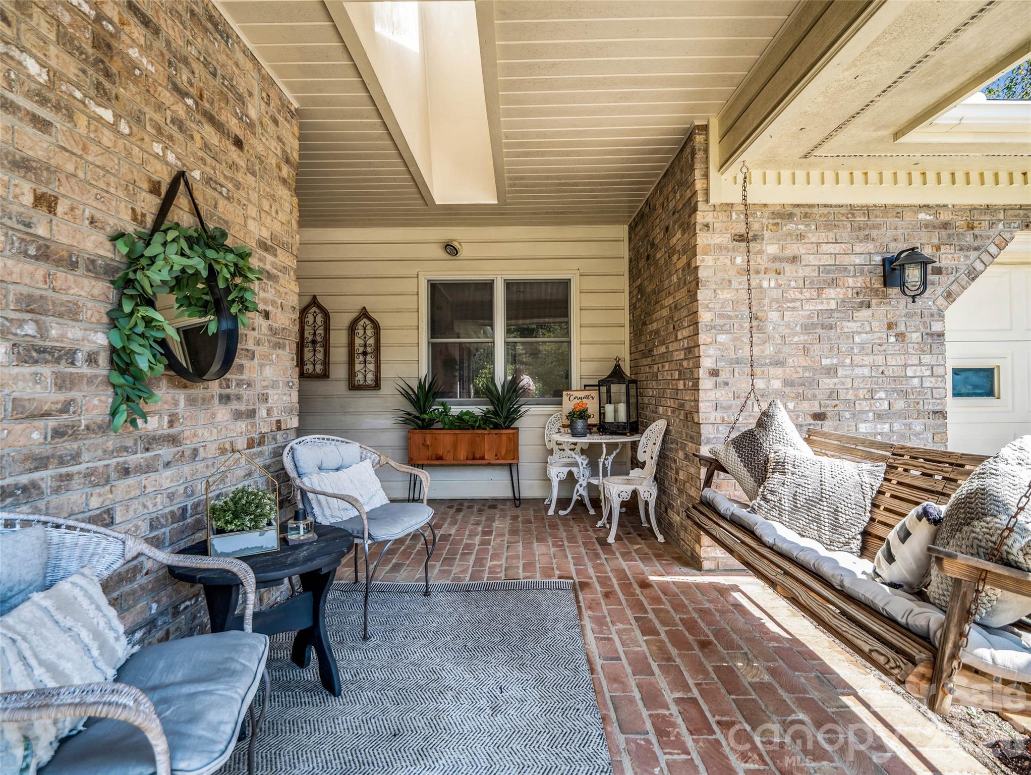 2365 Rosemont Court