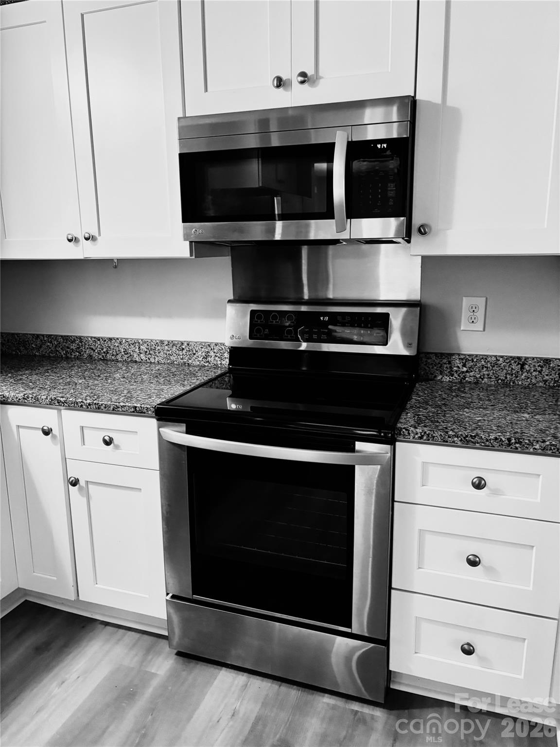 7211 Rollingridge Drive