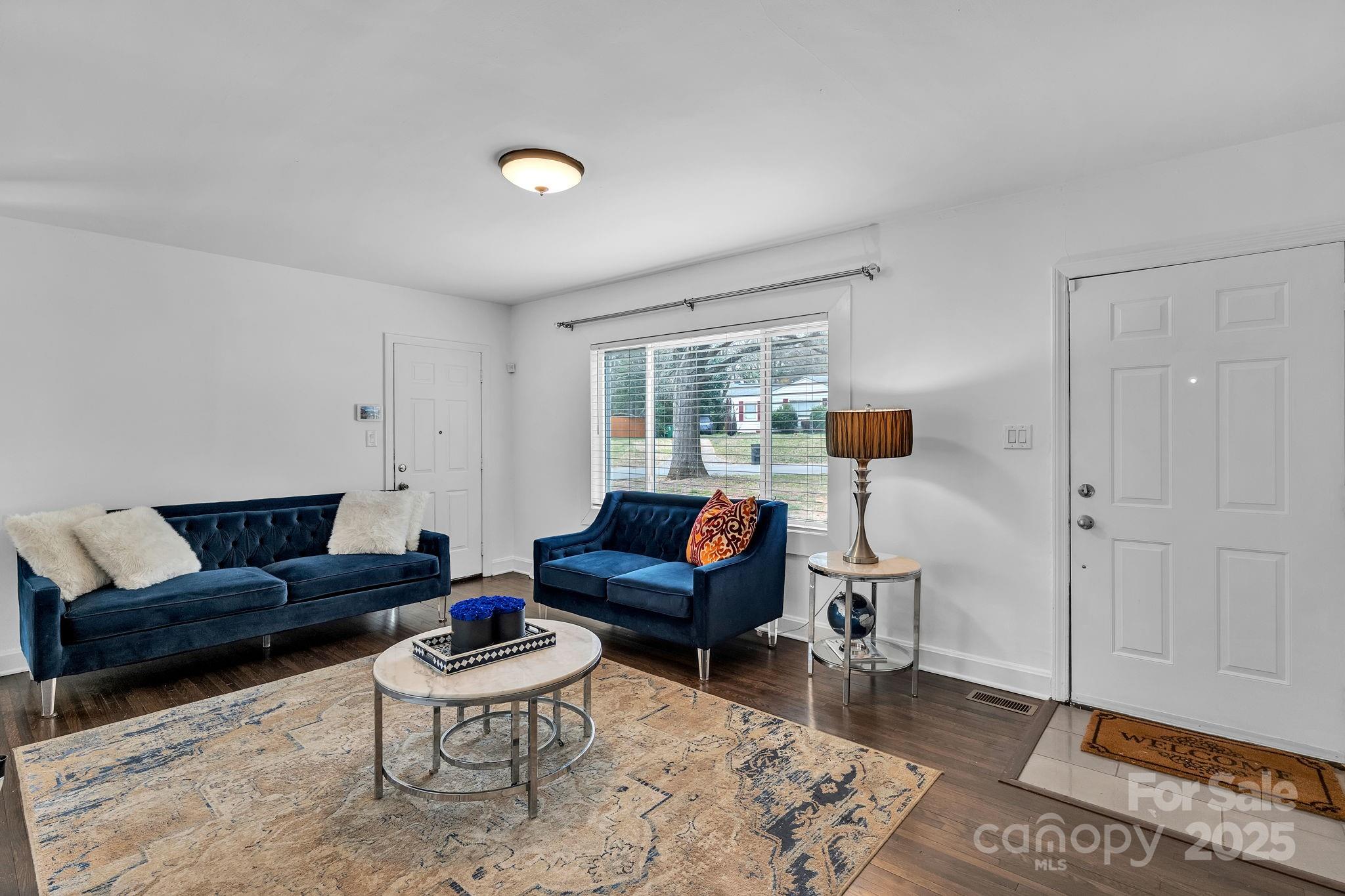 3036 Marlowe Avenue