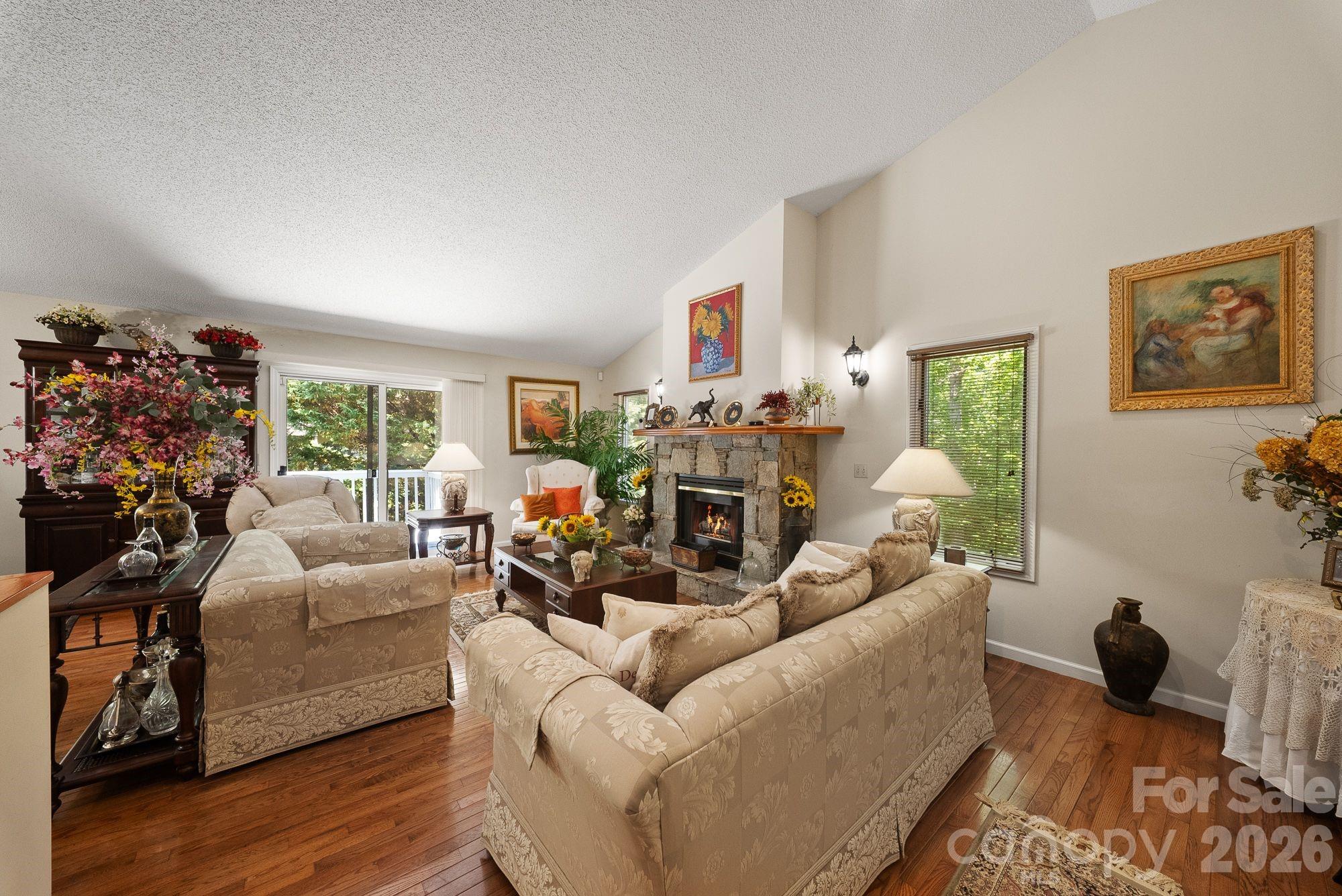 16 Zachary Ridge Road