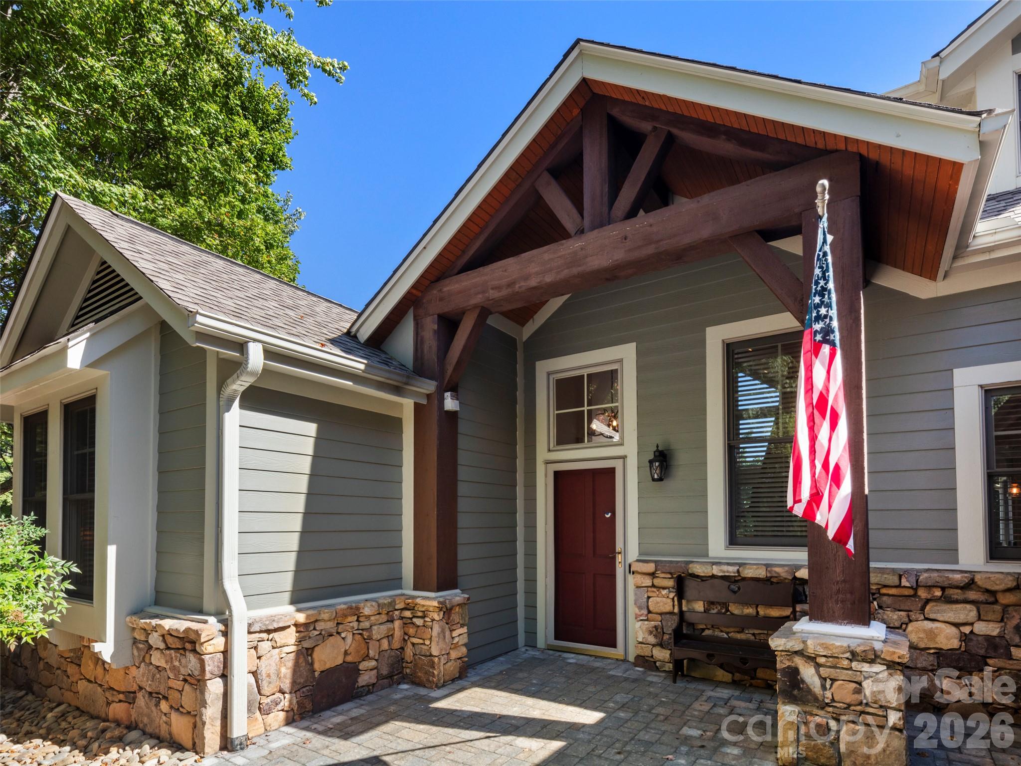 1 Meadow Ridge Lane