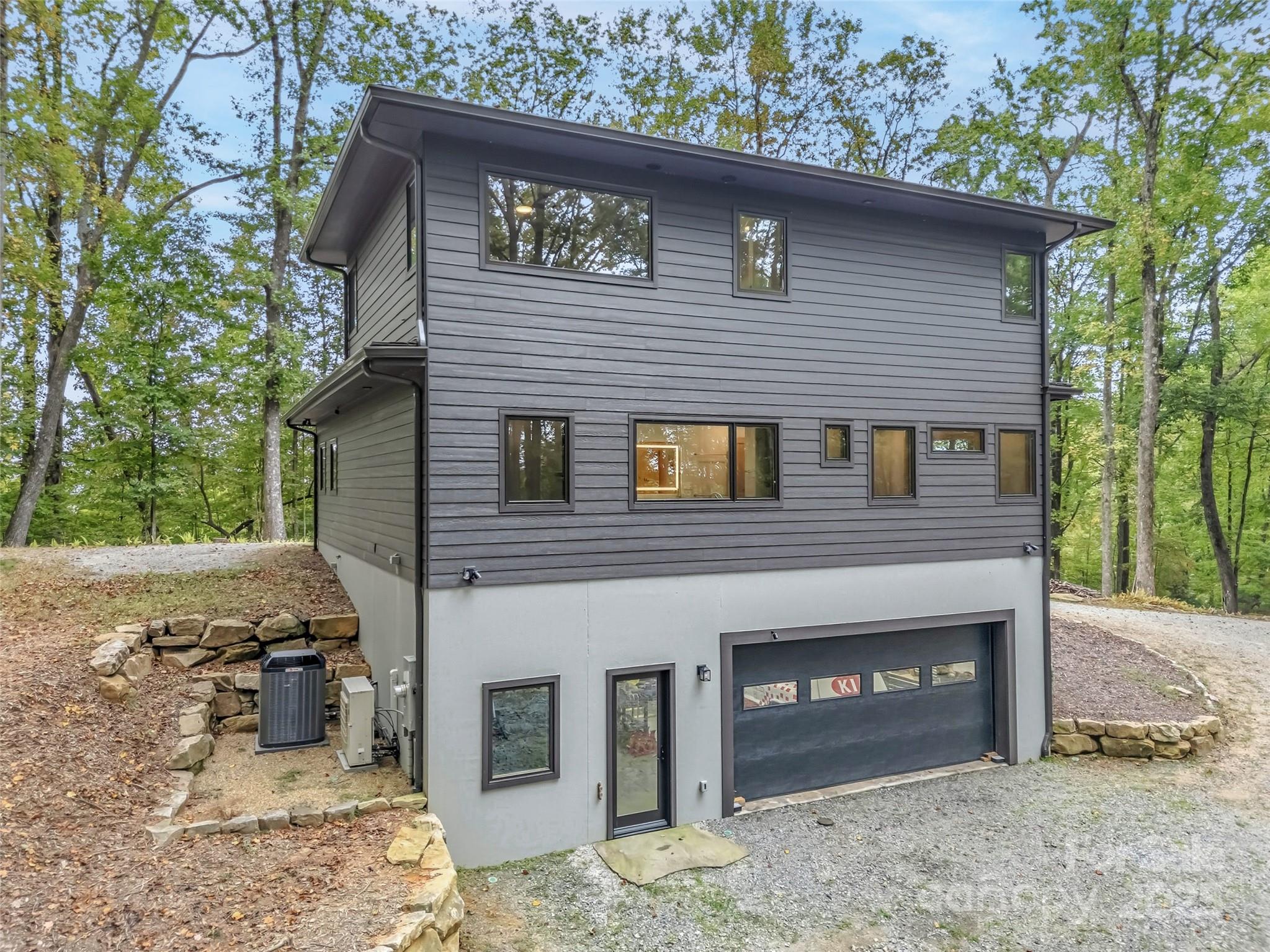 584 Springbrook Lane