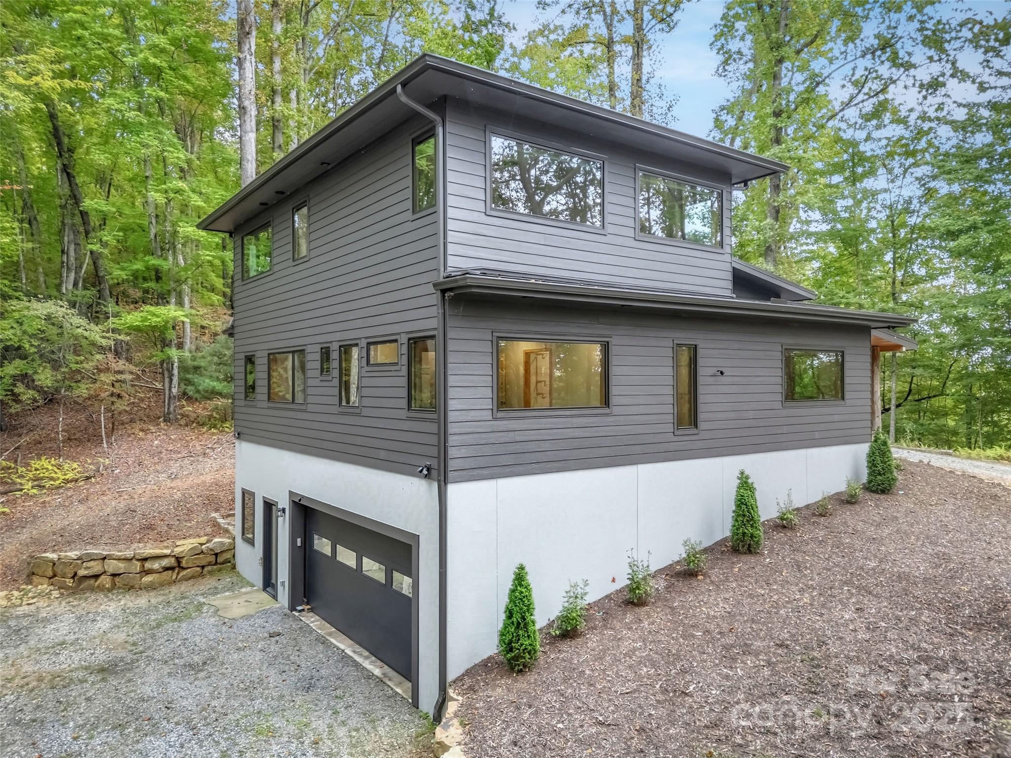 584 Springbrook Lane