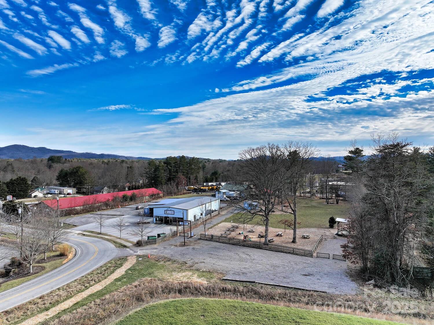 00 Underwood Road