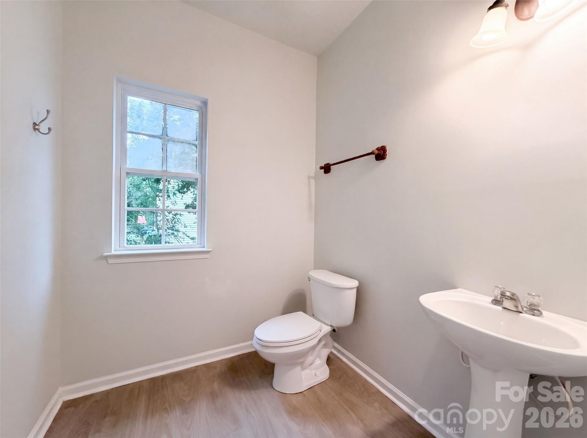127 Edgington Street