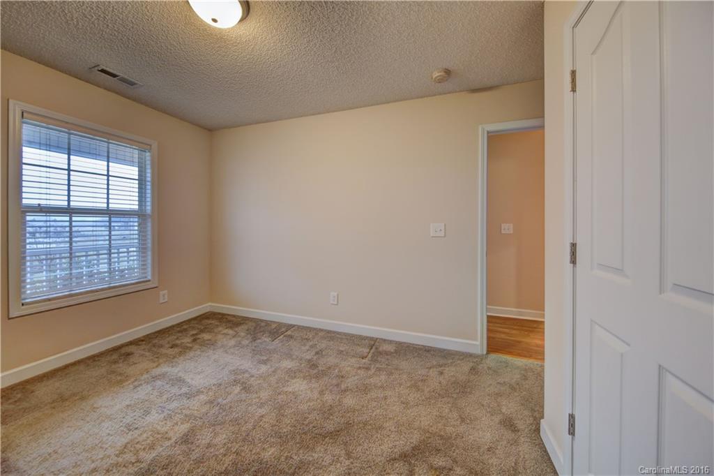 The Glynns At Carolina Crossing - Residential