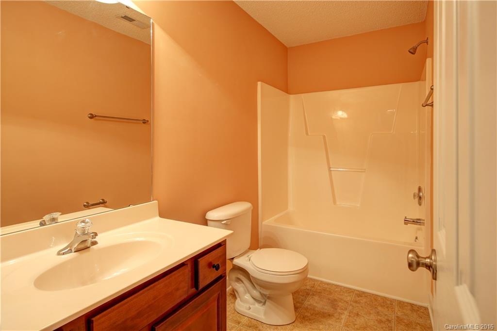 The Glynns At Carolina Crossing - Residential