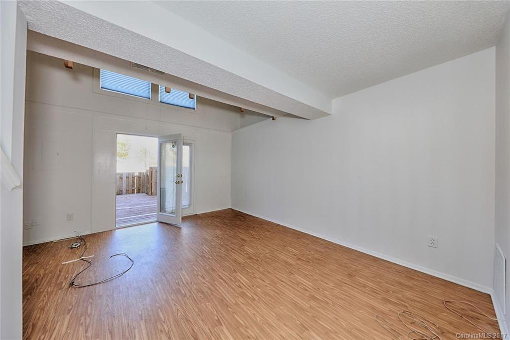 Waterford Twn Homes - Residential