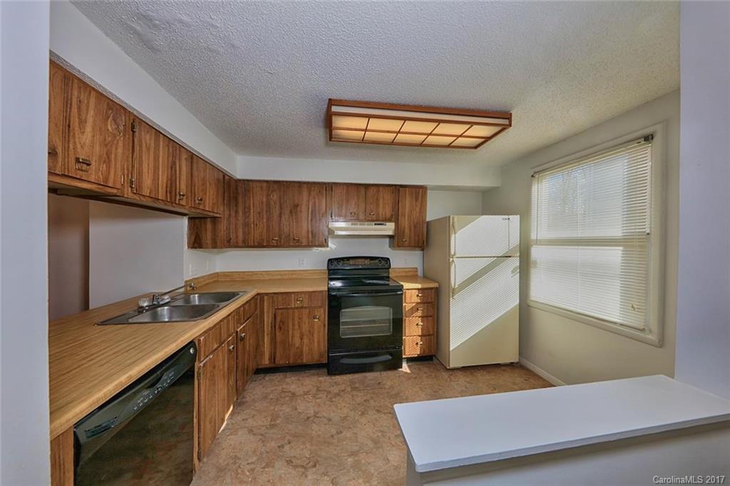 Waterford Twn Homes - Residential