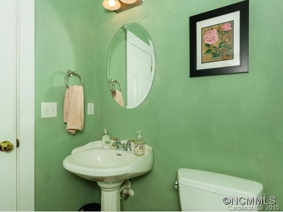 Ashley Woods - Residential