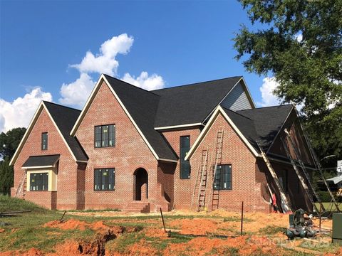5827 Long Stirrup Lane Mint Hill NC 28227