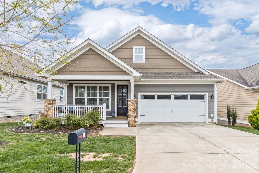 Escape to the beauty and tranquility of Leicester with this charming 3-bedroom, 2-bath home, where comfort meets mountain serenity. Offering 1,606 square feet of thoughtfully designed living space, this home features a bright, open floor plan that feels both spacious and inviting—perfect for relaxing or entertaining.
The heart of the home is the stylishly updated kitchen, complete with gleaming granite countertops, seamlessly flowing into the living area where a cozy gas fireplace anchors the space—perfect for creating a warm, inviting atmosphere on cool mountain evenings. Just off the dining area, step onto the covered back porch and take in the peaceful mountain views, an ideal setting for morning coffee, outdoor dining, or simply unwinding in nature.
Both bathrooms continue the upscale feel with double vanities and granite surfaces, while the private primary suite offers a true retreat with a luxurious ensuite featuring a garden tub and separate shower.
Enjoy a fenced backyard for pets, play, or quiet outdoor living. The split-bedroom layout provides added privacy, and practical features like a newer heat pump and walk-in crawl space provide excellent extra storage and everyday convenience.
Nestled in a quiet, gated community just outside city limits, you’ll enjoy resort-style amenities including a pool, fitness center, hot tub, scenic walking trails, and maintained roads. All of this is just a short drive to Asheville’s vibrant dining, shopping, and endless outdoor adventures.
Situated on a low-maintenance 0.13-acre lot, this home delivers the perfect blend of easy living, modern updates, and beautiful surroundings.