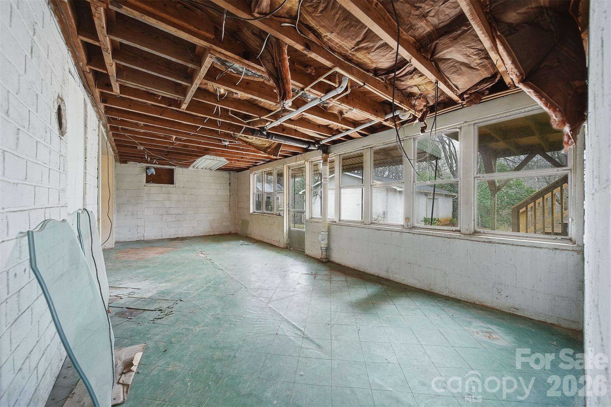 E P Huffman - Residential