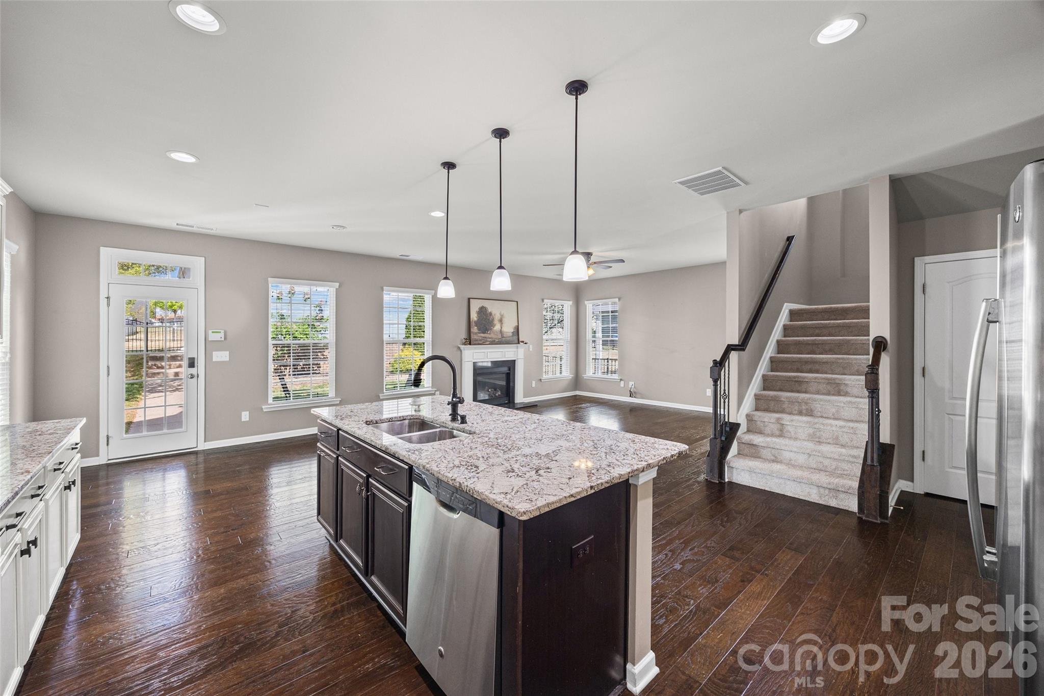 Cameron Creek - Residential