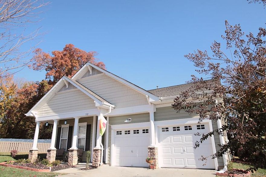 REDUCED!!  BRING ALL OFFERS!!!!  Located in SOUGHT OUT Whitley Mills.  Award winning Fort Mill schools.  LOW TAXES!  Conveniently located to I-77.  Ranch style with one floor access to bonus/3rd Bedroom. 4th bedroom possible.  Cul de sac, wooded back, tons of privacy, custom built deck.  Luxury foyer entry.  Open floor plan for entertaining.  Custom built kitchen.  Crown molding throughout. Walking distance to Pleasant Knoll Elem and community pool.  SIDEWALKS too!!