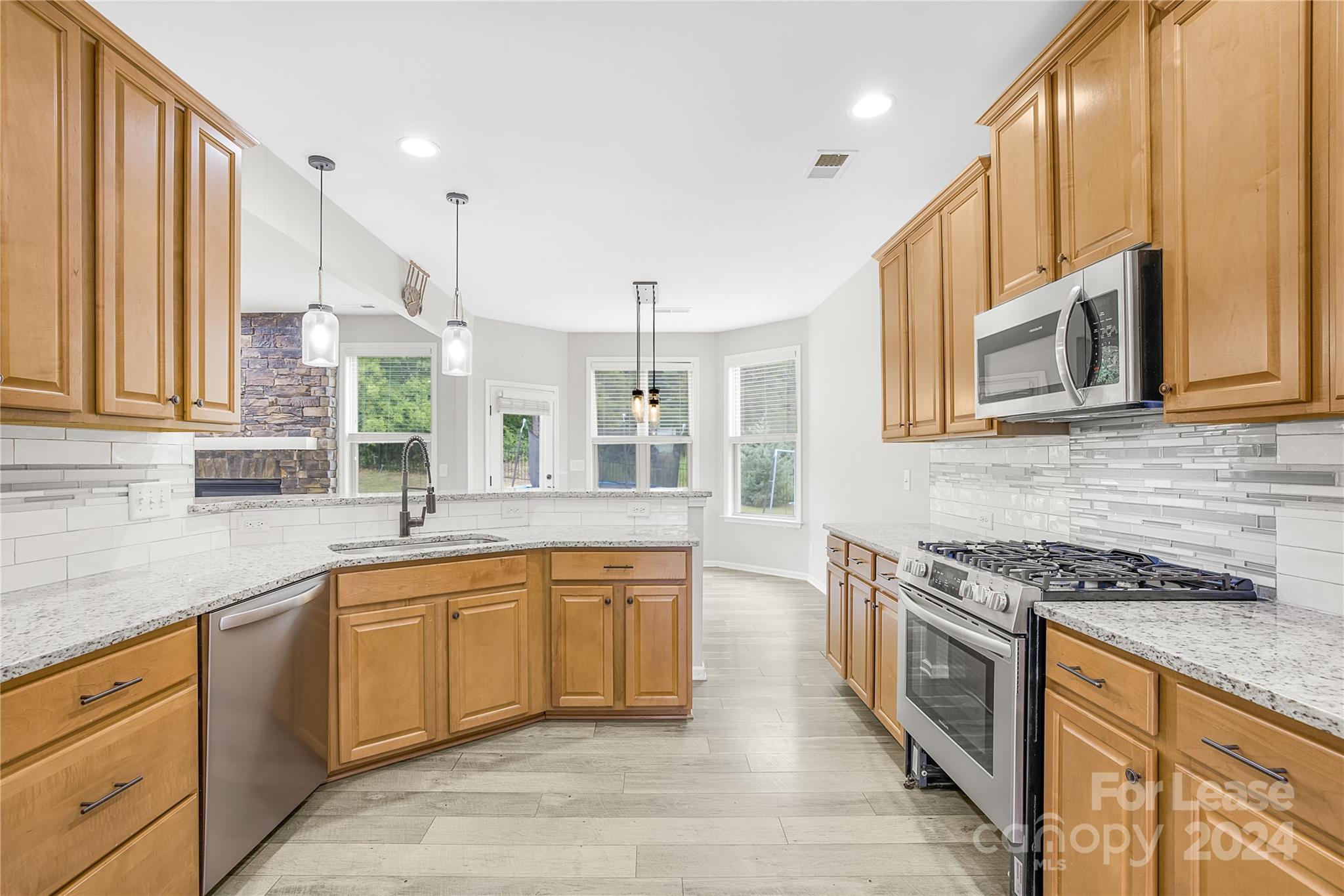 Bridge Pointe - Residential Lease