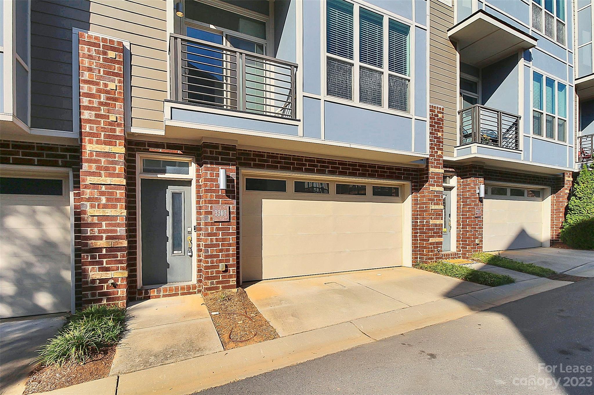 The Arts District - Residential Lease