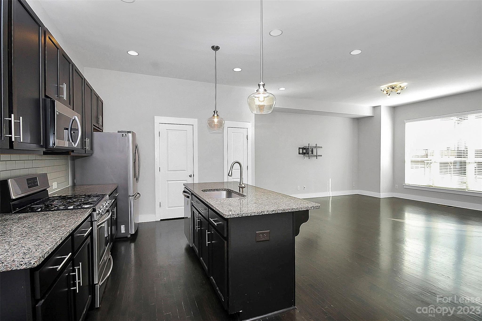 The Arts District - Residential Lease