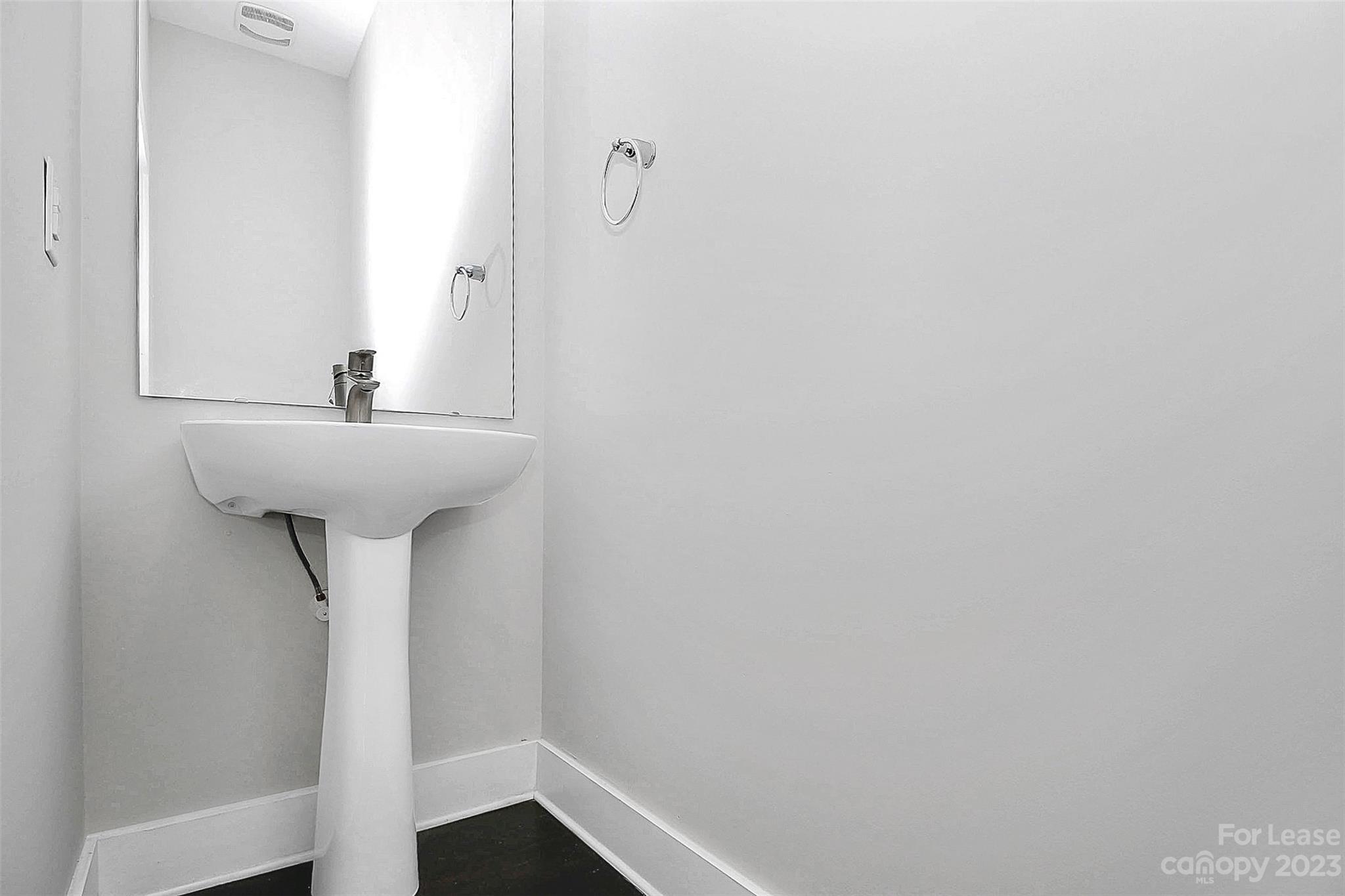 The Arts District - Residential Lease