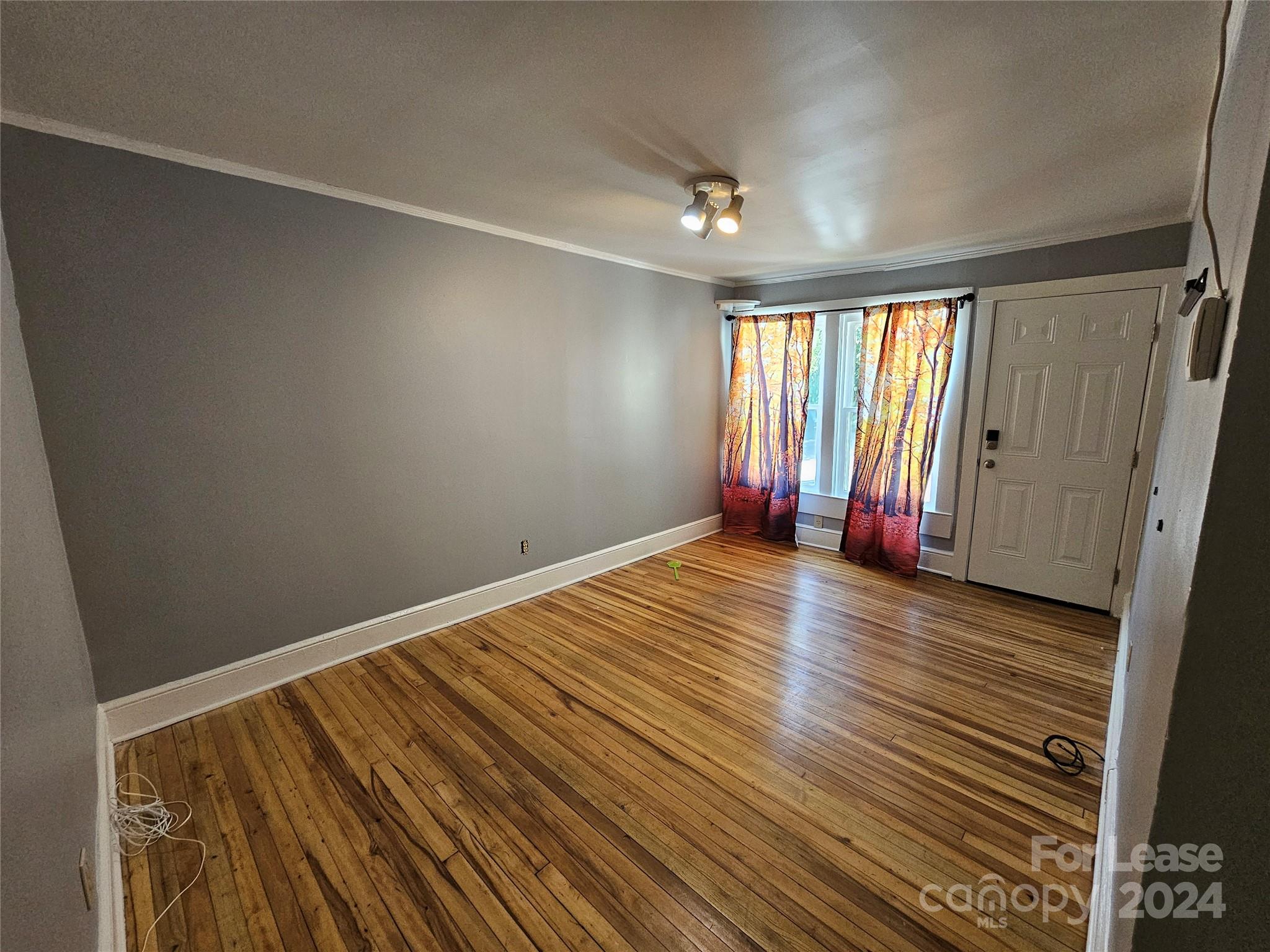 Oakland - Residential Lease