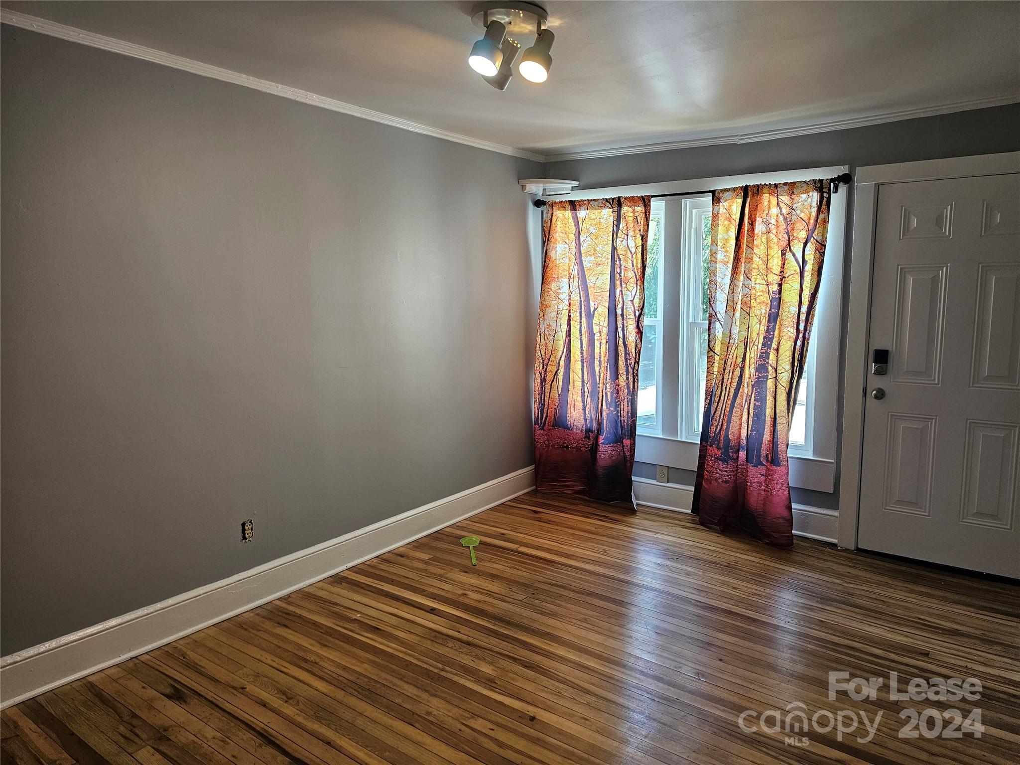Oakland - Residential Lease
