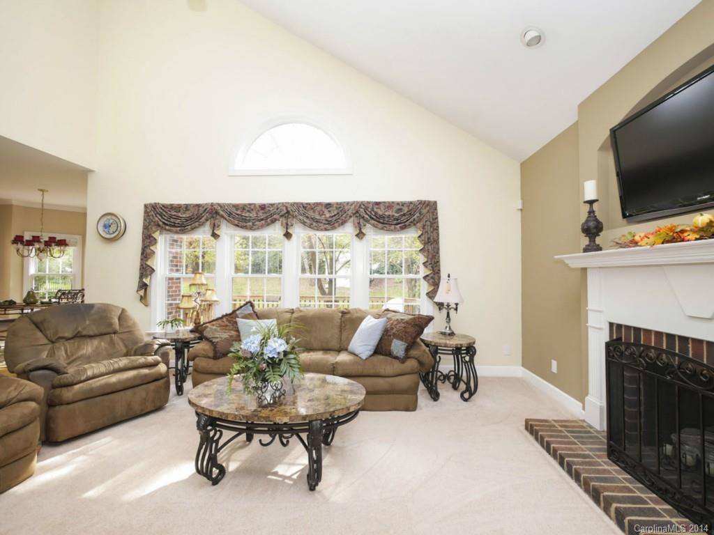 Hunter Oaks - Residential