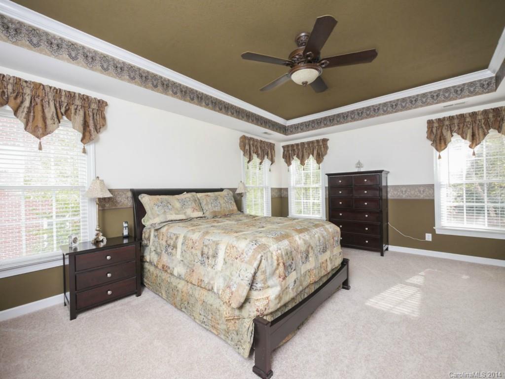 Hunter Oaks - Residential